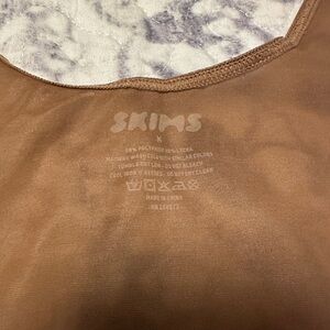 SKIMS Barely There Clay Shapewear Top